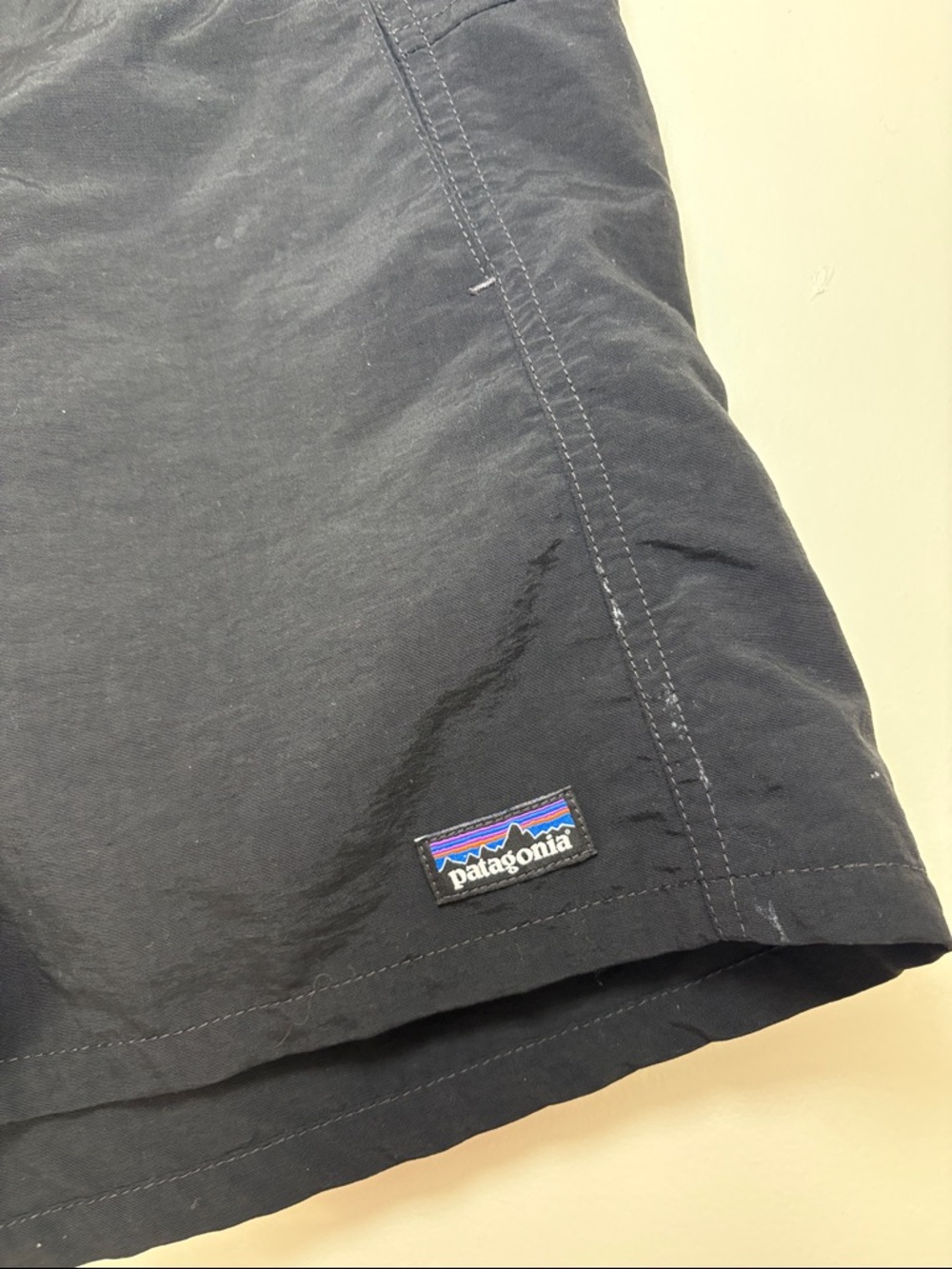 Patagonia Black Athletic Pull-On Shorts Baggies Small - Picture 4 of 6